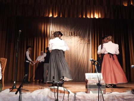 Prireditev Druži naju ples in petje z mednarodno udeležbo 51